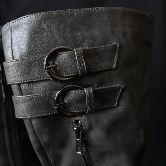 Vangelo Knee High Dress Boot - Picture 5 of 12